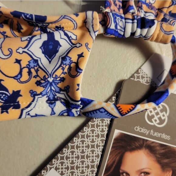 "Daisy Fuentes " Woman's bikini Bottoms 👙 Size: 14 peach/blue/white NWT - Picture 6 of 8